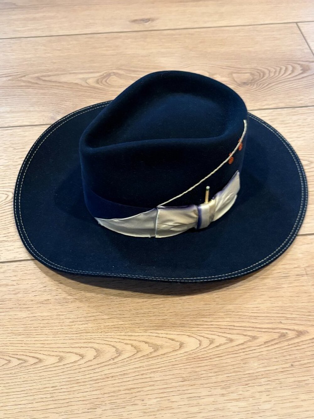 Nick Fouquet x The Snow Lodge limited edition Aspen hat (size 7) - Picture 1 of 7